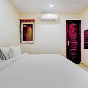 Collection O Aditya Palace Near Leisure Valley Park Hotel Gurgaon